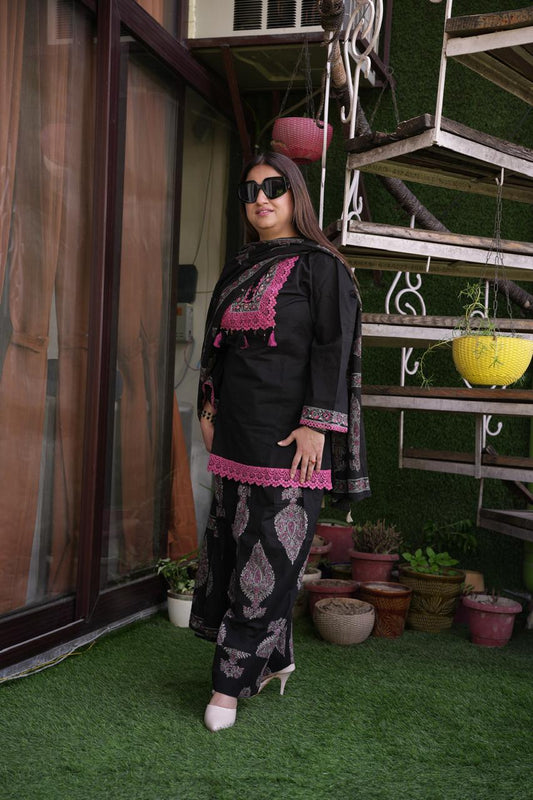 Ruhani Kurta Set